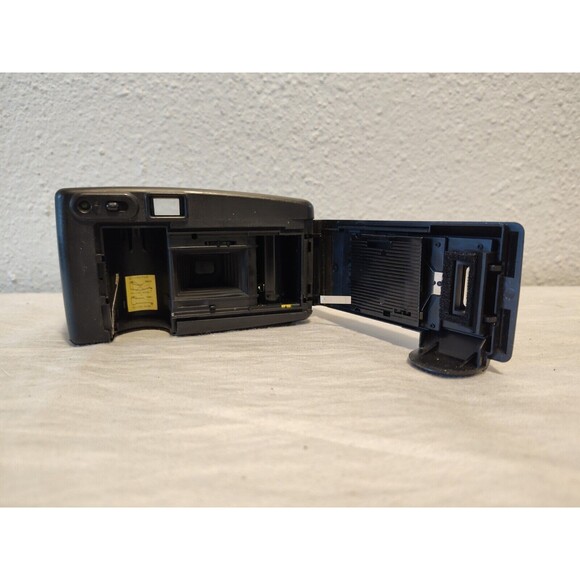 Studio 35 ST-200 Point & Shoot Reusable Camera w/Flash Black For Parts No Test - Picture 11 of 16